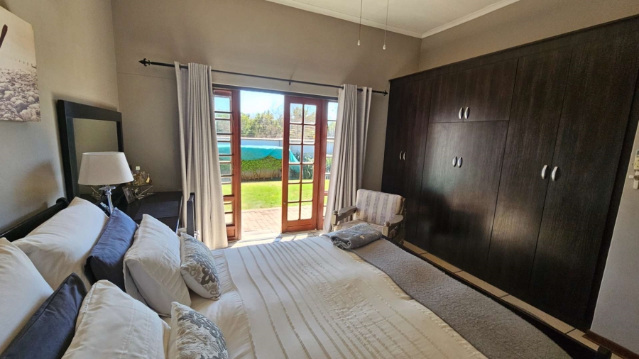 3 Bedroom Property for Sale in Meerhof North West